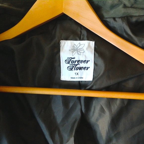 Lightweight Double Breasted 3/4 Length Faux Suede Belted Trench Coat - Picture 7 of 9